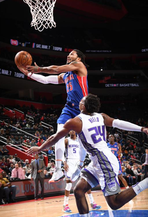 活塞主场以127-106大胜国王 罗斯22+6+11雷吉复出22+4 活塞主场以127-106大胜国王 罗斯22+6+11雷吉复出22+4