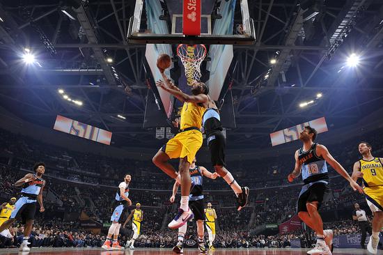 沃伦30分6助 萨博尼斯18分13板9助 德拉蒙德27分14板 步行者113-104力克骑士 沃伦30分6助 萨博尼斯18分13板9助 德拉蒙德27分14板 步行者113-104力克骑士