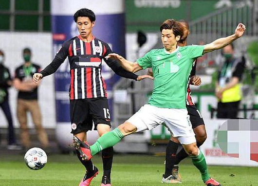 德甲-法兰克福3-0完胜不来梅 伊尔桑克替补出战梅开二度 德甲-法兰克福3-0完胜不来梅 伊尔桑克替补出战梅开二度