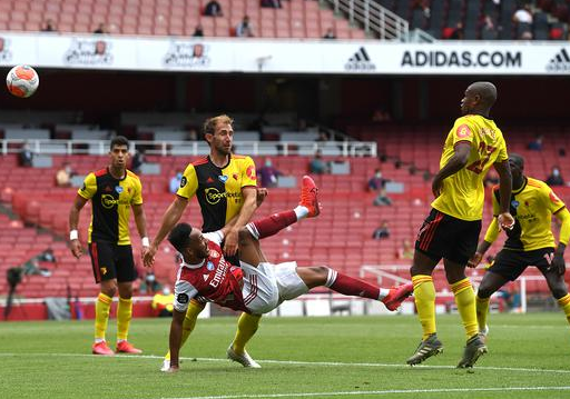 英超-阿森纳3-2送沃特福德降级 奥巴梅扬梅开二度+倒勾 英超-阿森纳3-2送沃特福德降级 奥巴梅扬梅开二度+倒勾