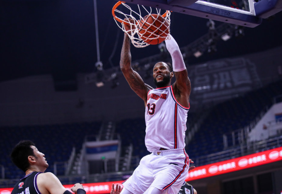 CBA-广东123-115战胜辽宁获队史第10冠 威姆斯砍39分阿联伤退 CBA-广东123-115战胜辽宁获队史第10冠 威姆斯砍39分阿联伤退