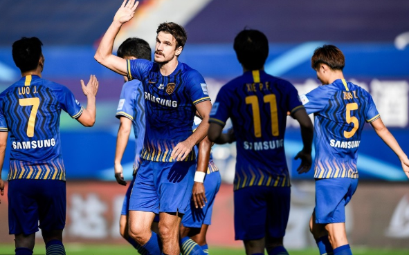 足协杯-江苏苏宁2-0淘汰深圳佳兆业 桑蒂尼李昂建功糜昊伦染红 足协杯-江苏苏宁2-0淘汰深圳佳兆业 桑蒂尼李昂建功糜昊伦染红