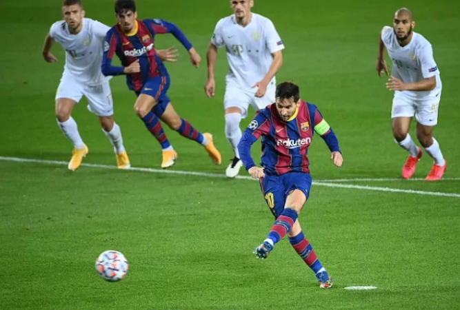 欧冠-梅西传射巴萨5-1夺开门红 新星处子球皮克染红 欧冠-梅西传射巴萨5-1夺开门红 新星处子球皮克染红