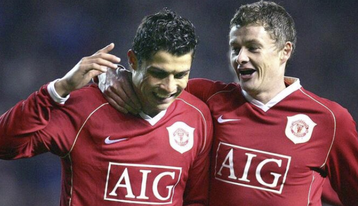 C罗或重回曼联!红魔正式发出邀请 只待总裁点头 C罗或重回曼联!红魔正式发出邀请 只待总裁点头