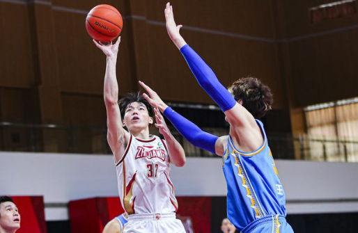 1胜难求!王哲林11分福建90-143负浙江 11连败收官 1胜难求!王哲林11分福建90-143负浙江 11连败收官