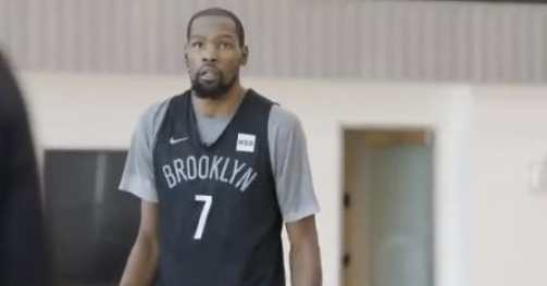 篮网首次合练结束 纳什:KD十分饥渴 厄文能力爆棚 篮网首次合练结束 纳什:KD十分饥渴 厄文能力爆棚