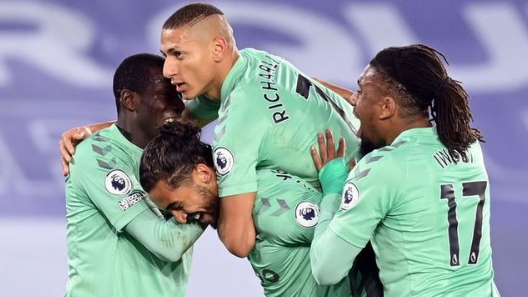 英超-埃弗顿2-0完胜莱斯特城 理查利森世界波铁卫建功 英超-埃弗顿2-0完胜莱斯特城 理查利森世界波铁卫建功