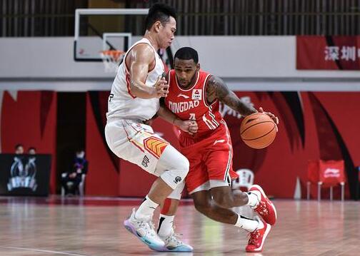 CBA-青岛118-95大胜深圳迎3连胜 亚当斯31+9+7 CBA-青岛118-95大胜深圳迎3连胜 亚当斯31+9+7