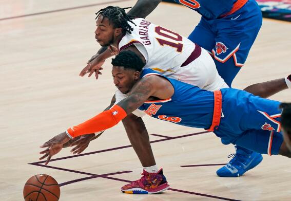 NBA-尼克斯95-86战胜骑士 兰德尔26+12+11 塞克斯顿20分 NBA-尼克斯95-86战胜骑士 兰德尔26+12+11 塞克斯顿20分