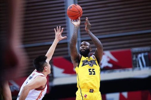 CBA-吉林108-89大胜同曦收获5连胜 琼斯狂砍31+5+9 CBA-吉林108-89大胜同曦收获5连胜 琼斯狂砍31+5+9