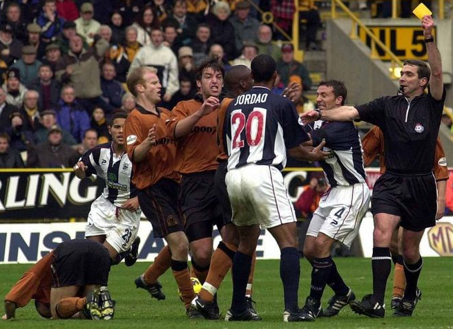 9年了!英超上演第161次"黑乡德比" 狼队期待复仇 9年了!英超上演第161次"黑乡德比" 狼队期待复仇