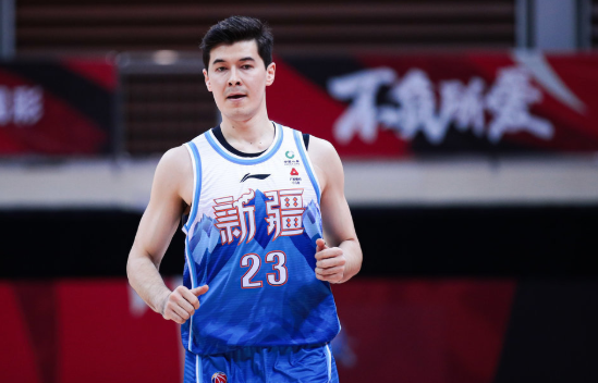 周琦缺阵广厦112-102双杀新疆 胡金秋25+14齐麟22分 周琦缺阵广厦112-102双杀新疆 胡金秋25+14齐麟22分