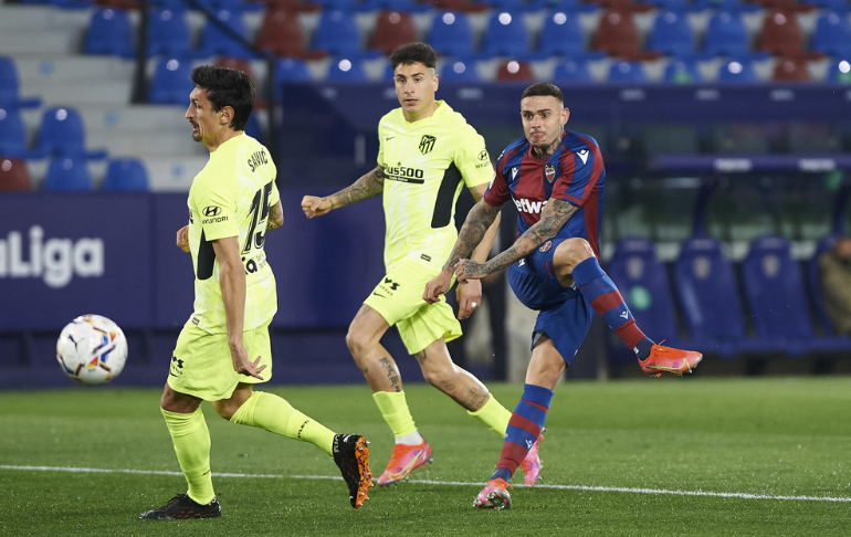 西甲-略伦特远射建功 马竞1-1客场憾平莱万特6分领跑 西甲-略伦特远射建功 马竞1-1客场憾平莱万特6分领跑