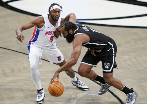 哈登三双+制胜10分欧文18+5 篮网100-95击退活塞取4连胜 哈登三双+制胜10分欧文18+5 篮网100-95击退活塞取4连胜