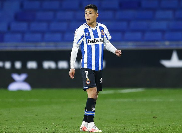 西乙-西班牙人4-0洛格罗涅斯止3连平 武磊替补上场 西乙-西班牙人4-0洛格罗涅斯止3连平 武磊替补上场