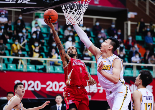 兰兹博格轰33+7吴前18+7 浙江100-90力克广厦迎9连胜 兰兹博格轰33+7吴前18+7 浙江100-90力克广厦迎9连胜