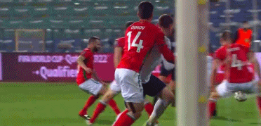 1616972917512077.gif 2.gif