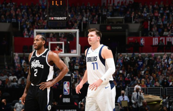 东契奇42+8独行侠105-100险胜快船夺赛点 乔治23+10+6小卡失准 东契奇42+8独行侠105-100险胜快船夺赛点 乔治23+10+6小卡失准