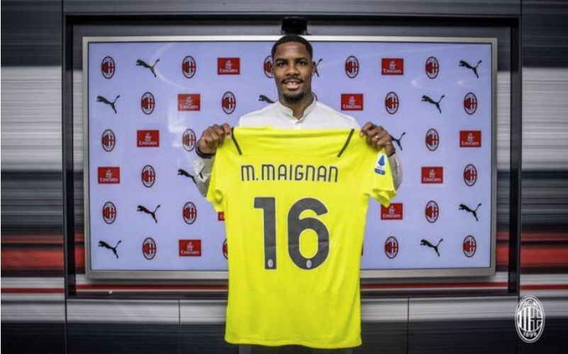 欧洲杯期间转会官方:曼联8500万签桑乔 梅西失业 欧洲杯期间转会官方:曼联8500万签桑乔 梅西失业