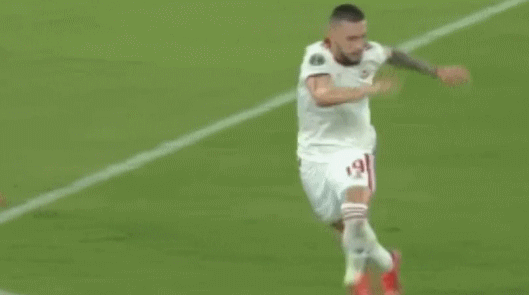 1631834536338327.gif 03.gif