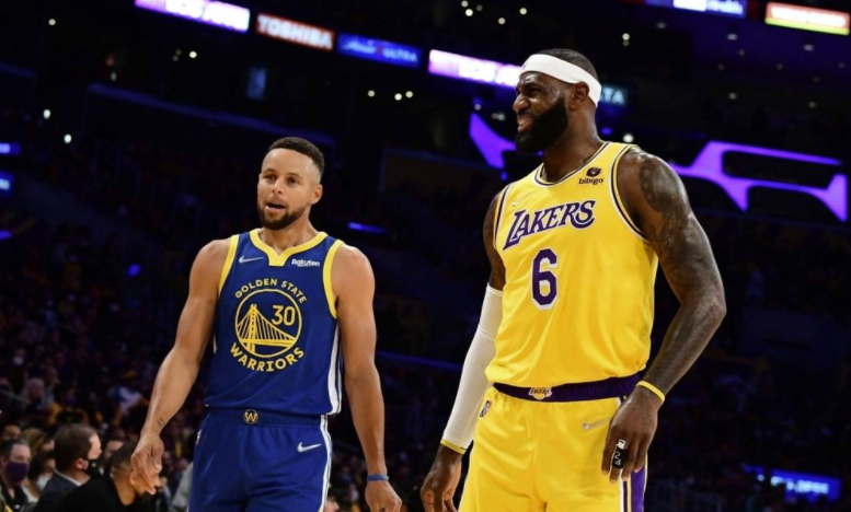 10.20揭幕战纪录:库里三双载队史 詹皇三分超诺天王 10.20揭幕战纪录:库里三双载队史 詹皇三分超诺天王