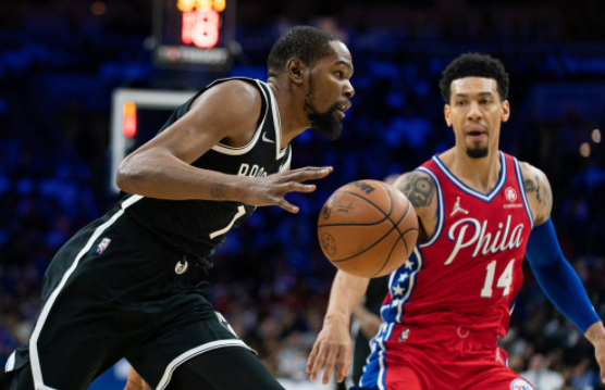 杜兰特三双阿德23分救主 篮网114-109逆转76人取赛季首胜 杜兰特三双阿德23分救主 篮网114-109逆转76人取赛季首胜