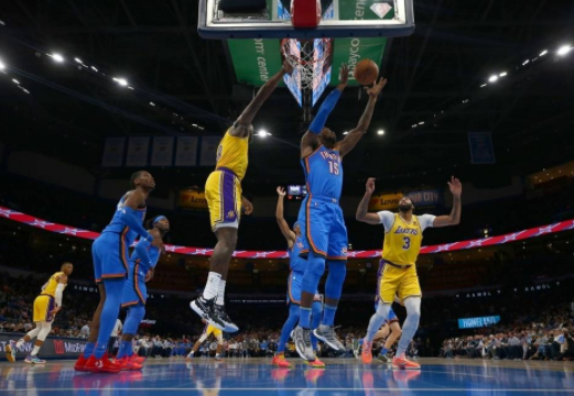 28日NBA纪录:雷霆队史最大逆转 吹杨总分破5000大关 28日NBA纪录:雷霆队史最大逆转 吹杨总分破5000大关