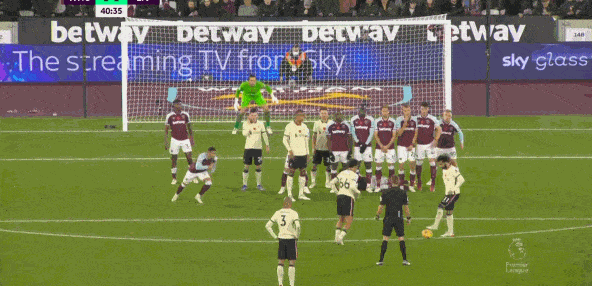 阿诺德圆月弯刀破门 阿诺德圆月弯刀破门