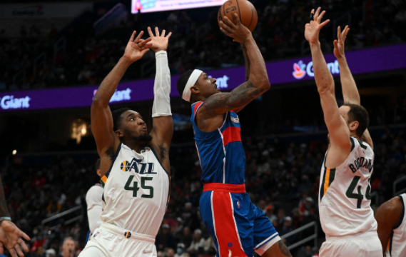 爵士6人上双123-98轻取奇才 米切尔28分比尔砍21+5+5 爵士6人上双123-98轻取奇才 米切尔28分比尔砍21+5+5