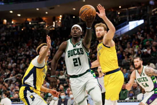 字母哥缺席霍乐迪砍26+14 雄鹿末节发力114-99击败步行者 字母哥缺席霍乐迪砍26+14 雄鹿末节发力114-99击败步行者