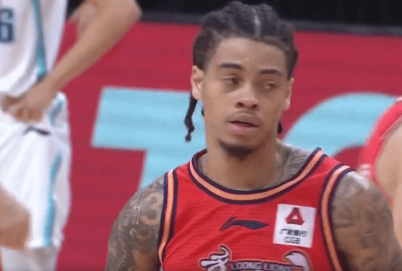 广州108-97力克青岛 梅森33+12+13陈盈骏砍24+7+8 广州108-97力克青岛 梅森33+12+13陈盈骏砍24+7+8