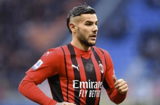 一周最佳:米兰飞翼造3球荣膺MVP 携本泽马领最佳阵 一周最佳:米兰飞翼造3球荣膺MVP 携本泽马领最佳阵