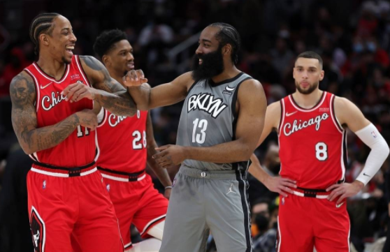 哈登25+16+7杜兰特27+9 篮网三巨头合体138-112大胜公牛 哈登25+16+7杜兰特27+9 篮网三巨头合体138-112大胜公牛