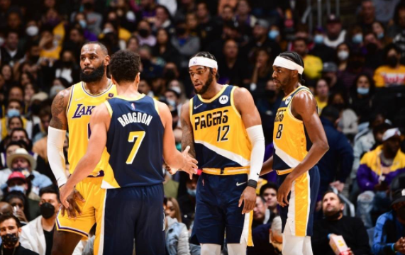 湖人末节哑火104-111负步行者 詹皇空砍30分小萨三双 湖人末节哑火104-111负步行者 詹皇空砍30分小萨三双