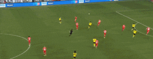 1644797706738816.gif 3.gif