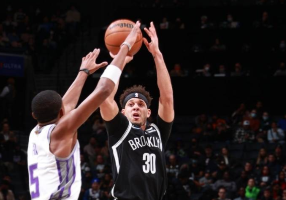 篮网109-85击退国王终结11连败 小库里首秀23分阿德19+8 篮网109-85击退国王终结11连败 小库里首秀23分阿德19+8