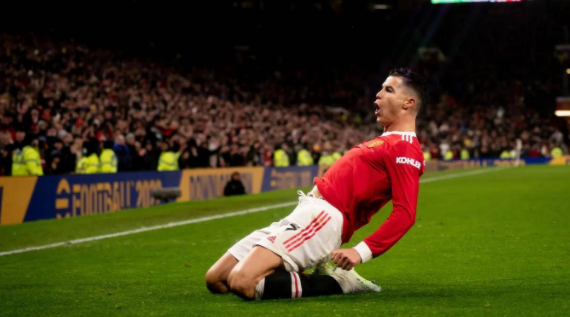 英超-曼联2-0布莱顿重返前四 C罗破进球荒B费添花 英超-曼联2-0布莱顿重返前四 C罗破进球荒B费添花