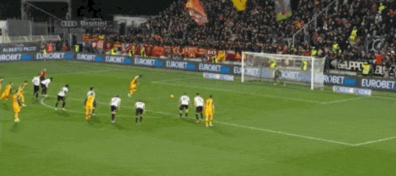 1645996023537240.gif 02.gif