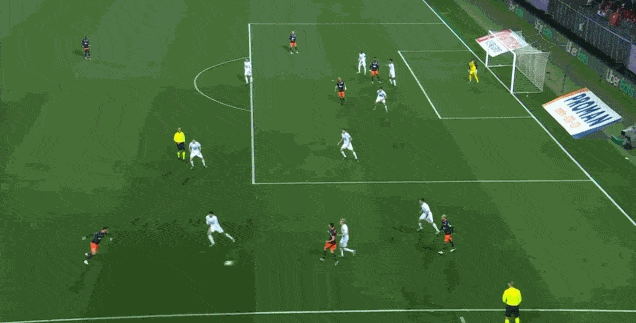 蒙彼利埃天才倒勾破门 蒙彼利埃天才倒勾破门