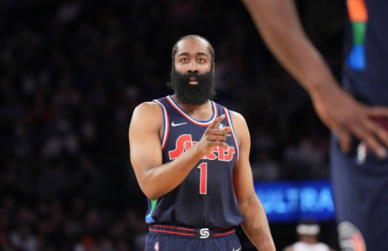 3日NBA前瞻:哈登迎76人主场首秀 热火欲擒雄鹿冲5连胜 3日NBA前瞻:哈登迎76人主场首秀 热火欲擒雄鹿冲5连胜