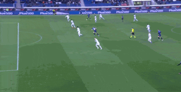 米兰丘克精彩1过4破门 米兰丘克精彩1过4破门