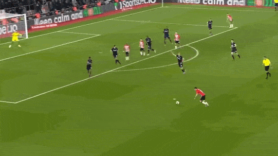 南安普顿飞翼重炮轰门 南安普顿飞翼重炮轰门