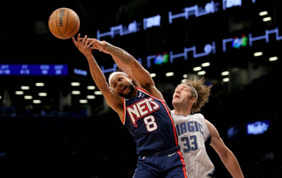 16日NBA前瞻:篮网欲擒魔术冲4连胜 麦科勒姆或复出战布克 16日NBA前瞻:篮网欲擒魔术冲4连胜 麦科勒姆或复出战布克