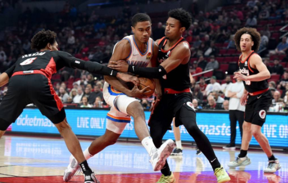 雷霆7人上双加时134-131险胜开拓者 罗比砍30+8麦克勒莫28分 雷霆7人上双加时134-131险胜开拓者 罗比砍30+8麦克勒莫28分