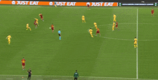 1649982245385162.gif 02.gif