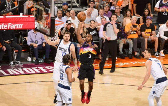 东契奇35+7保罗28+8+6 布克30分太阳129-109再胜独行侠 东契奇35+7保罗28+8+6 布克30分太阳129-109再胜独行侠