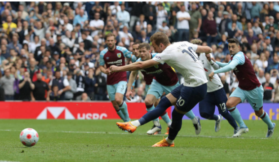 英超-热刺1-0击败伯恩利升至第四 凯恩点射孙兴慜造险 英超-热刺1-0击败伯恩利升至第四 凯恩点射孙兴慜造险