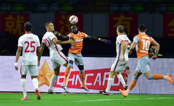 中超-梅州客家2-1深圳取首胜 杨意林世界波科索维奇绝杀 中超-梅州客家2-1深圳取首胜 杨意林世界波科索维奇绝杀