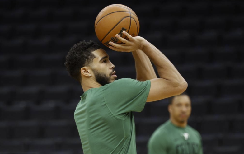 G6前瞻之绿军:双探花自我救赎?罗威膝伤再成变数 G6前瞻之绿军:双探花自我救赎?罗威膝伤再成变数