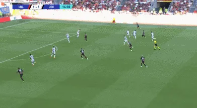 1660433075632722.gif 4.gif